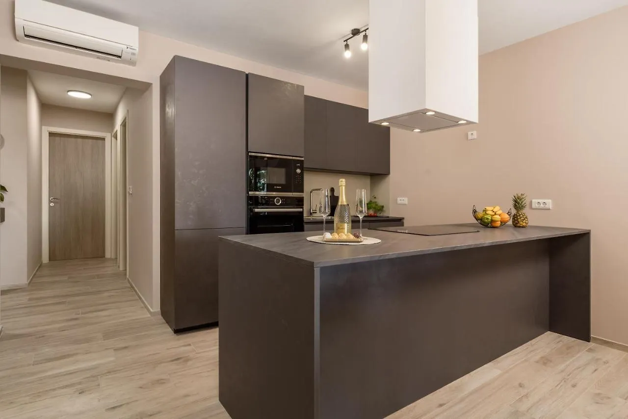 Apartment Nensi Pjescana Uvala Croatia